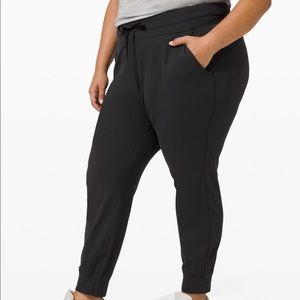 Woman’s Authentic Lululemon Clothing with TAGS NEW